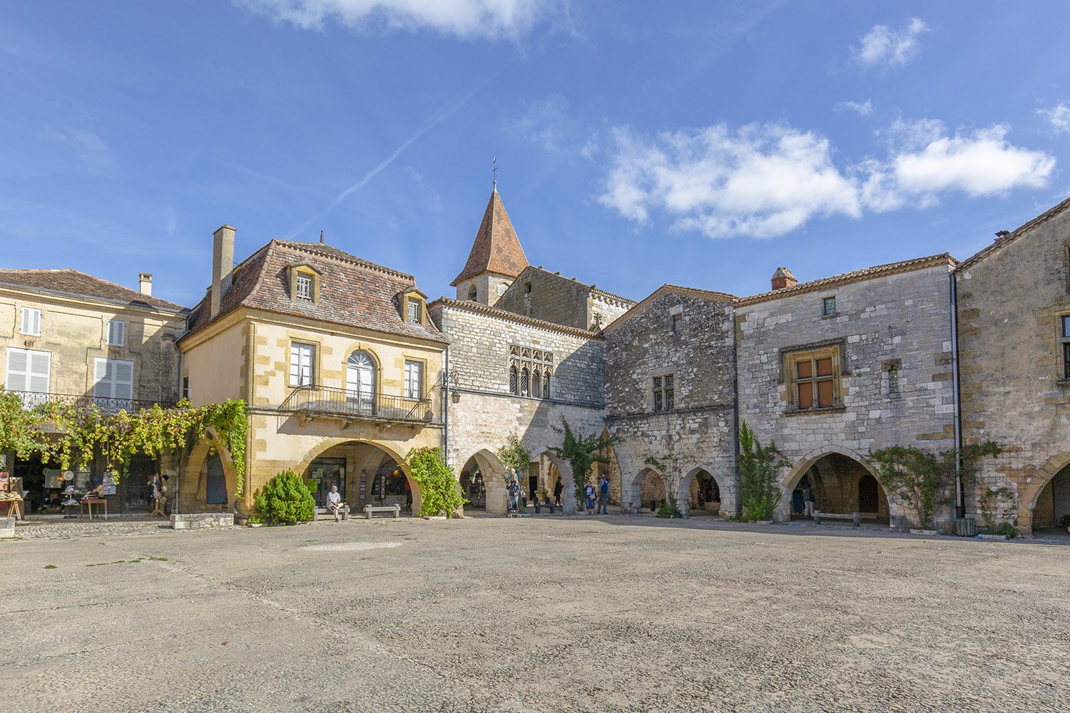 Perigord market square
