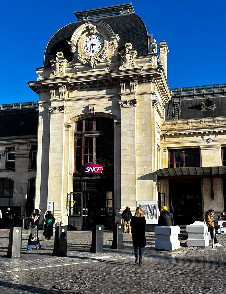 Bordeaux-train-station