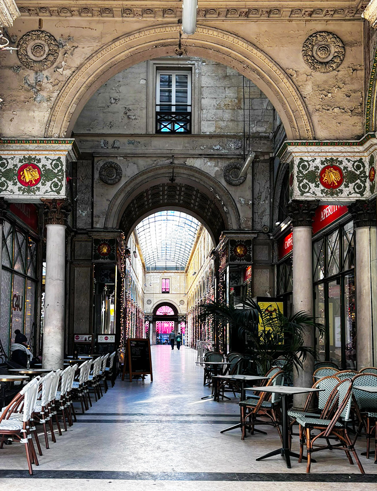 Shopping-arcade-Bordeaux